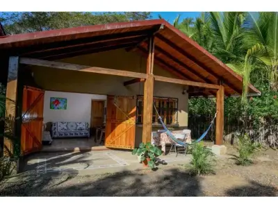 Hermosa casa totalmente equipada en Playa Hermosa 4