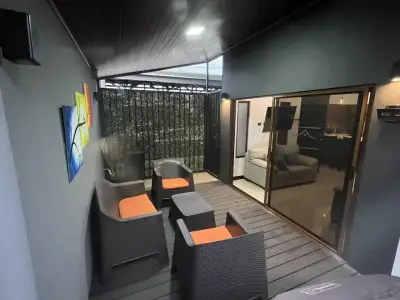 Maison moderne neuve à Grecia, Alajuela : Oasis avec piscine privée et spa 2