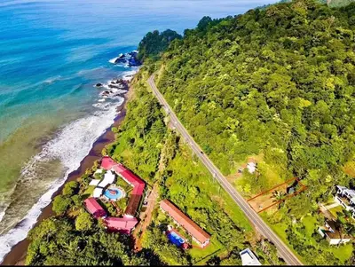 Oceanfront Lot in Playa Hermosa, Jacó — Prime Location