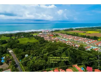 Terrain à vendre à Playa Bejuco. Idéal pour le développement. 1