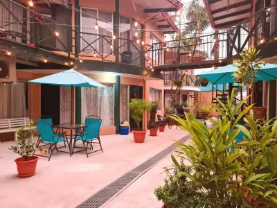 Condo douillet N.9. Condominium El Encanto. Centre-ville de Jaco ! 2