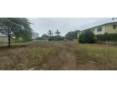 Terrain avec un grand potentiel d'investissement 4