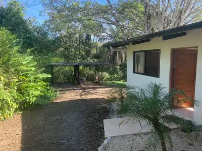 Maison 2 chambres avec piscine et potentiel d'agrandissement – Un sanctuaire stylisé à Delicias près de Montezuma. 5