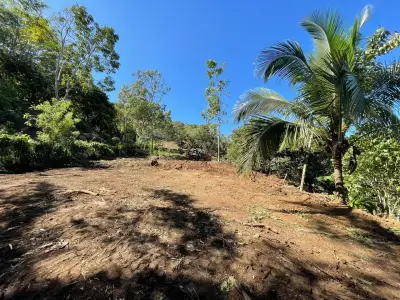 Vente / Magnifiques terrains (avec permis d'usage commercial), Ciudad Colón, San José 3