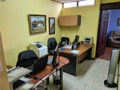 Maison à vendre à usage commercial ou résidentiel 4