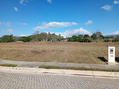 Terrain résidentiel de choix dans le <b>Gated Dulua Condominiums</b>, Grecia – Construisez votre rêve au Costa Rica 5