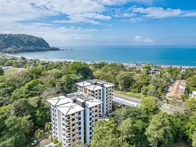 Condo 2 chambres clé en main à Jaco, revenu Airbnb prouvé, près de la plage 1