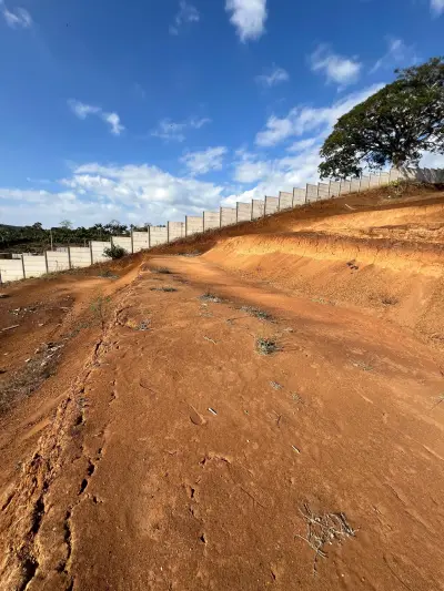 Grand lot résidentiel dans une communauté fermée - San Isidro, San Ramón 2