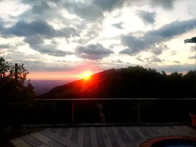 Vues Panoramiques et Oasis avec Bain à Remous : à Orotina, Alajuela, Costa Rica 4