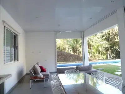 Superbe maison dans un endroit calme et verdoyant près de la ville de Jacó 4