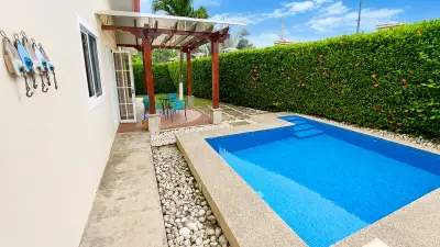 Maison moderne de 3 chambres à Jacó avec piscine privée dans une communauté fermée 2