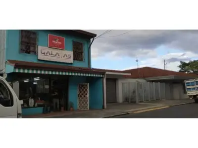 Immeuble commercial au centre-ville d'Escazú 5