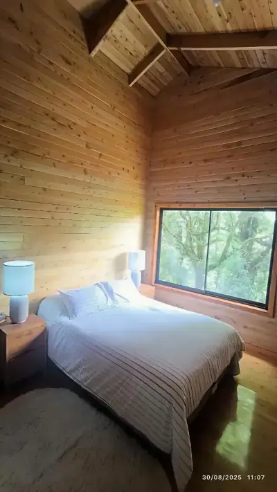 Chalet en bois de cyprès avec jardin biologique 5
