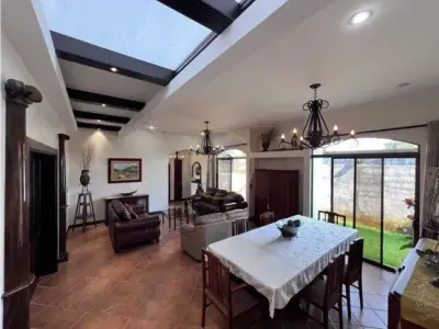 Résidence Élégante à Alajuela 3