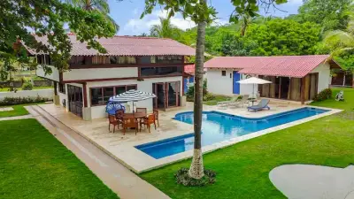 Stunning 3-Bed Beachfront Villa with Private Pool and Lush Tropical Gardens 1