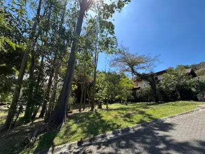Terrain à vendre dans un condominium exclusif, Guachipelín, Escazú 1