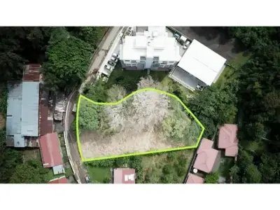 Terrain de 2132 m² à usage intensif, San Rafael Escazú 2