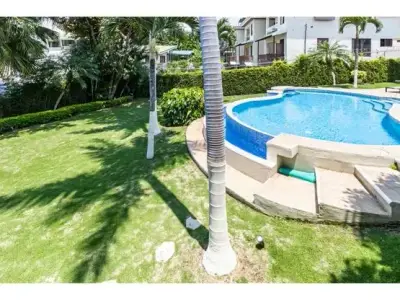 Maison Laureles À Esczu, Éclectique Et Moderne 5