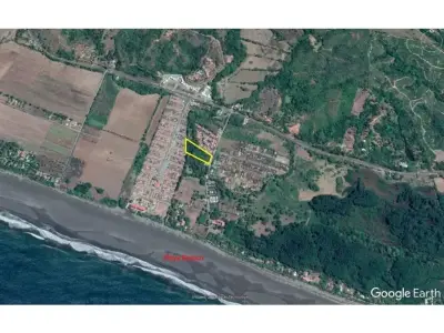 Terrain à vendre à Playa Bejuco. Idéal pour le développement. 4
