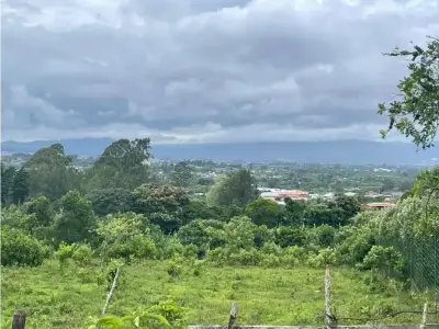 À Vendre : Magnifique domaine de 1,12 hectare à Santa Cecilia de San Isidro de Heredia, rue Caricias. 3
