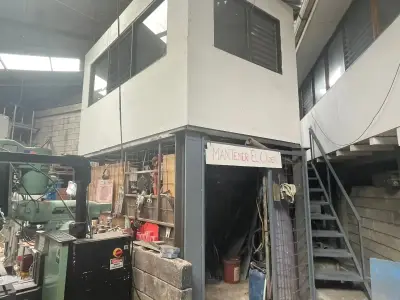 À VENDRE : Entrepôt industriel à Desamparados 5