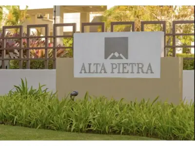 Condos Alta Pietra à Vendre à Bello Horizonte, Escazú 2