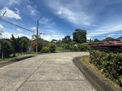 Terrain de choix à Pérez Zeledón, Costa Rica - Idéal pour le développement 5
