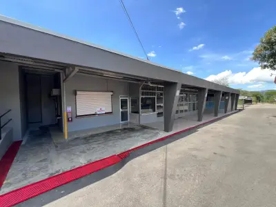 Immeuble commercial à Alajuela : opportunité d'investissement de premier ordre 4